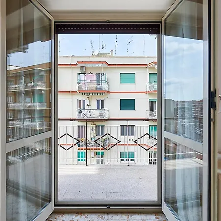 15 Minuti Da San Giovanni - A C, Wifi E Smart Tv Rome